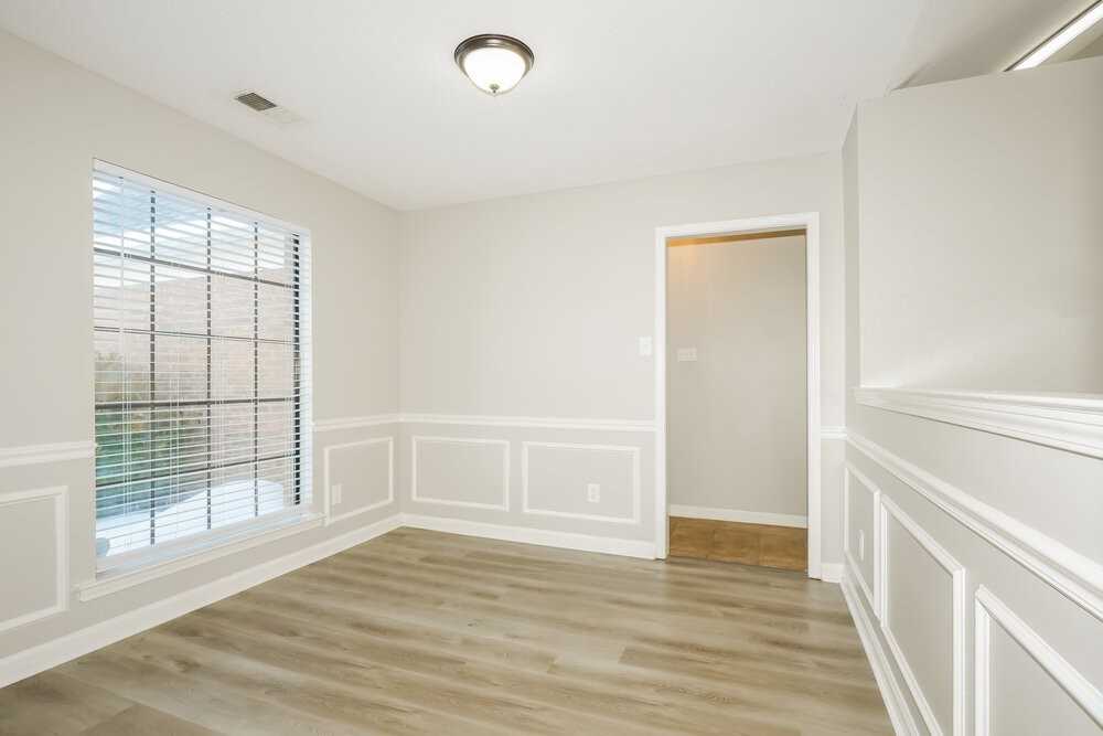 4005 Eagle Ridge Ln - Photo 5 of 15