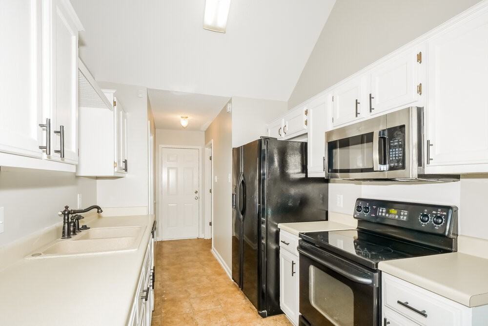 4005 Eagle Ridge Ln - Photo 7 of 15