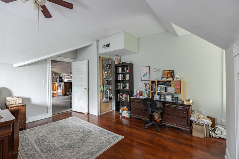 2301 Park Ave - Photo 3 of 23