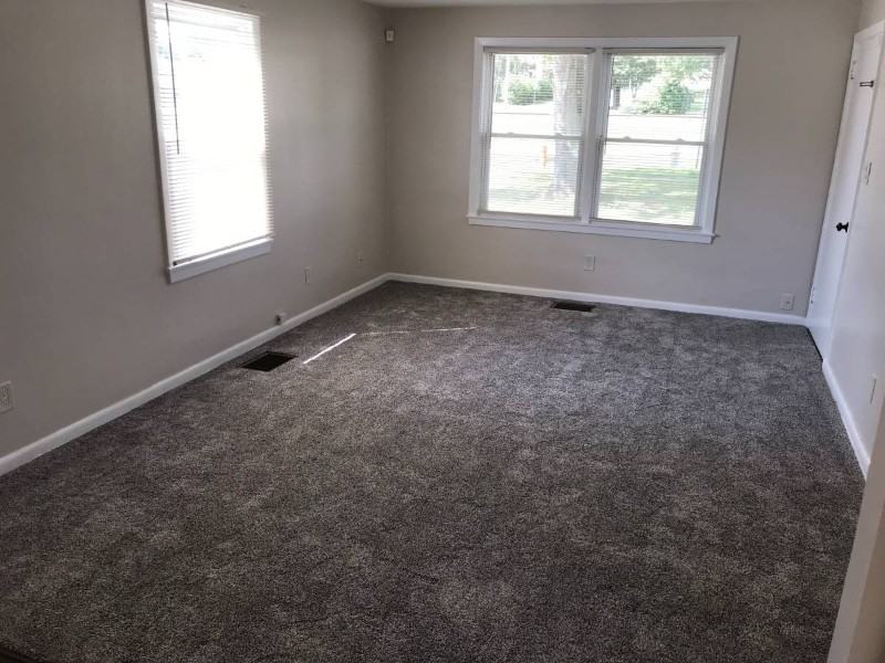 4637 Southern Blvd - Photo 4 of 14