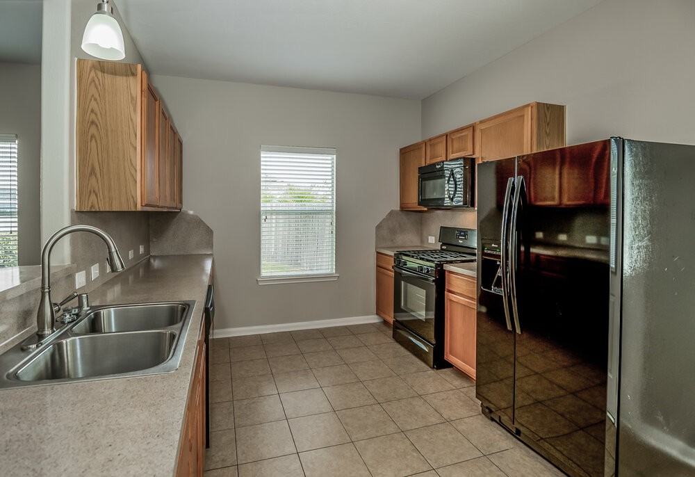 19022 Telford Way - Photo 7 of 13