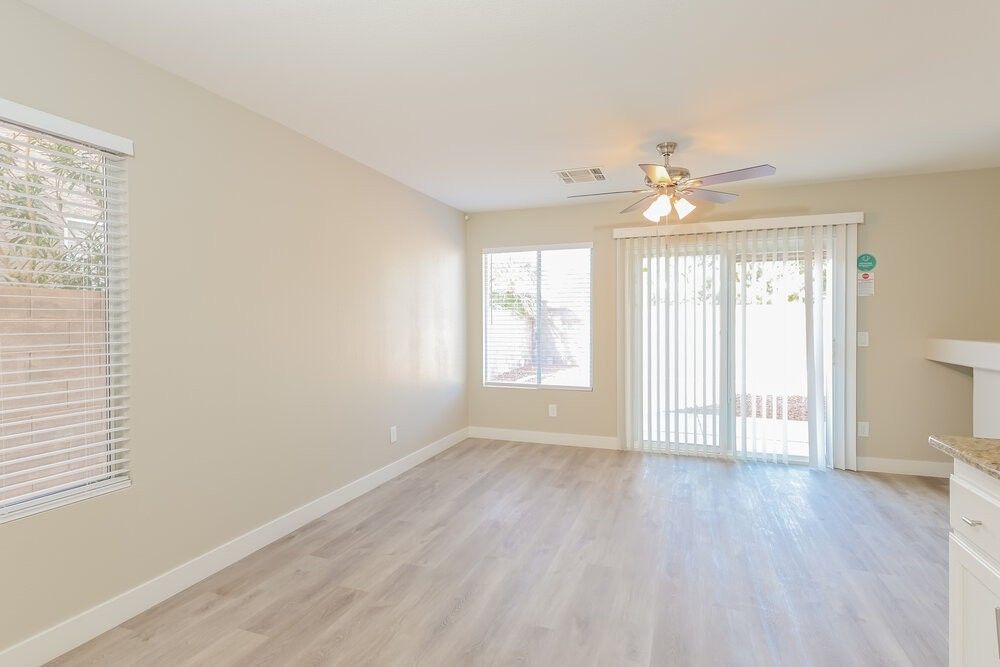 2408 Rue De Bourdeaux - Photo 5 of 17