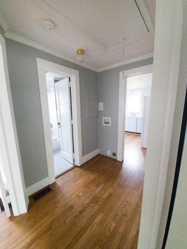 2106 Englewood St - Photo 4 of 14