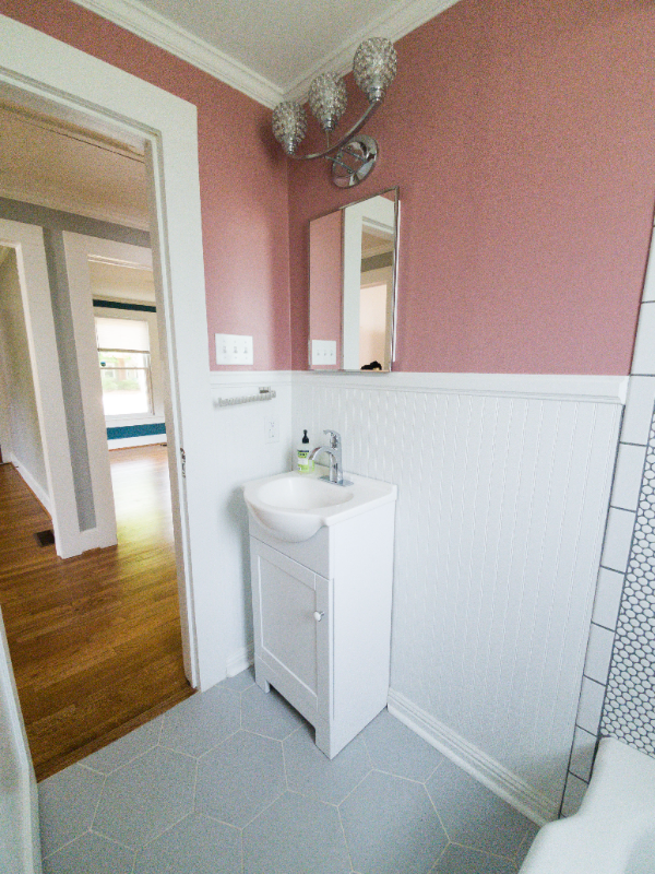2106 Englewood St - Photo 6 of 14
