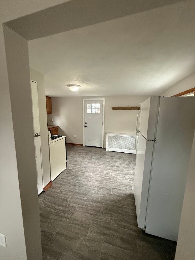 411 Locust St - Photo 5 of 15