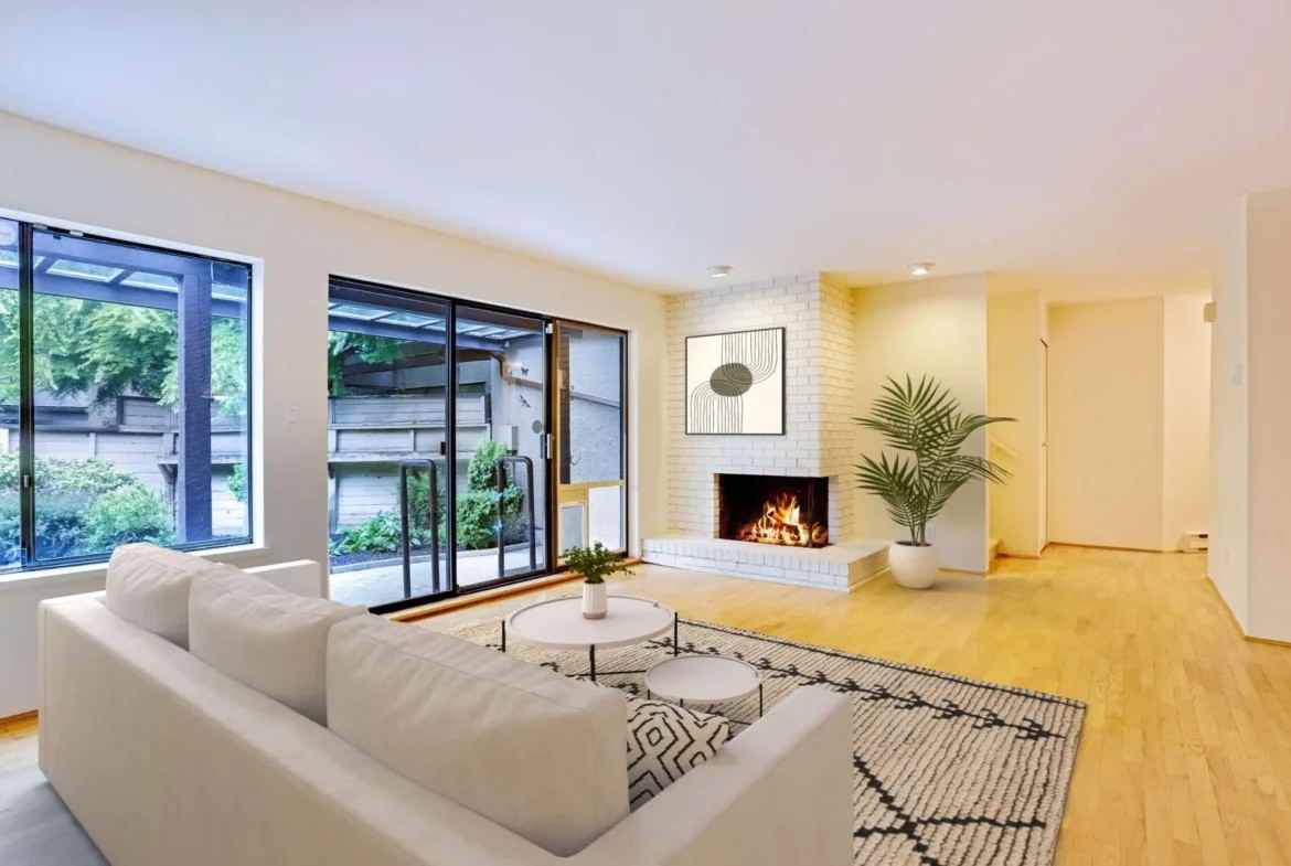 2060 Marine Drive - Photo 4 of 16