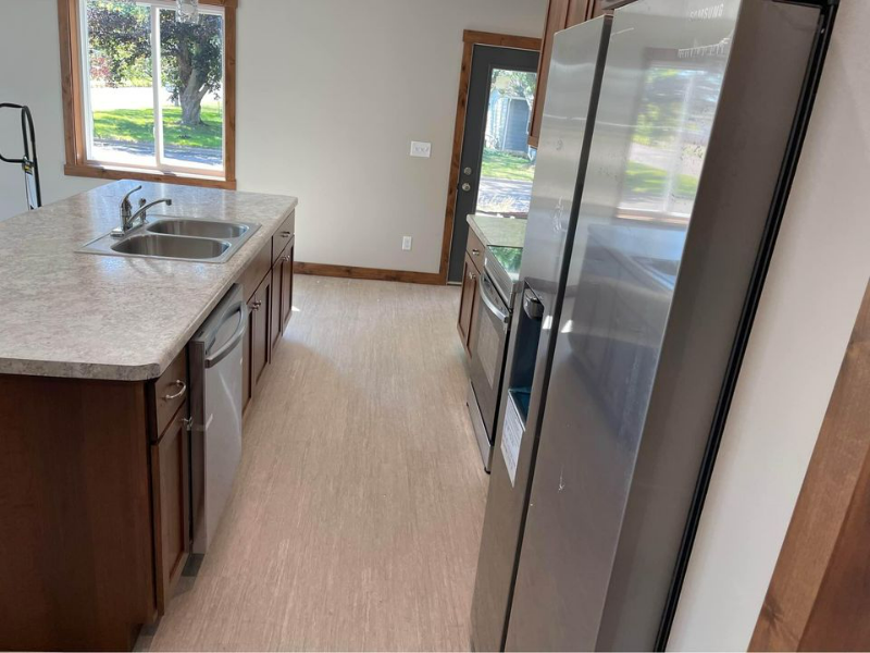 3614 Laurel Ave - Photo 4 of 16