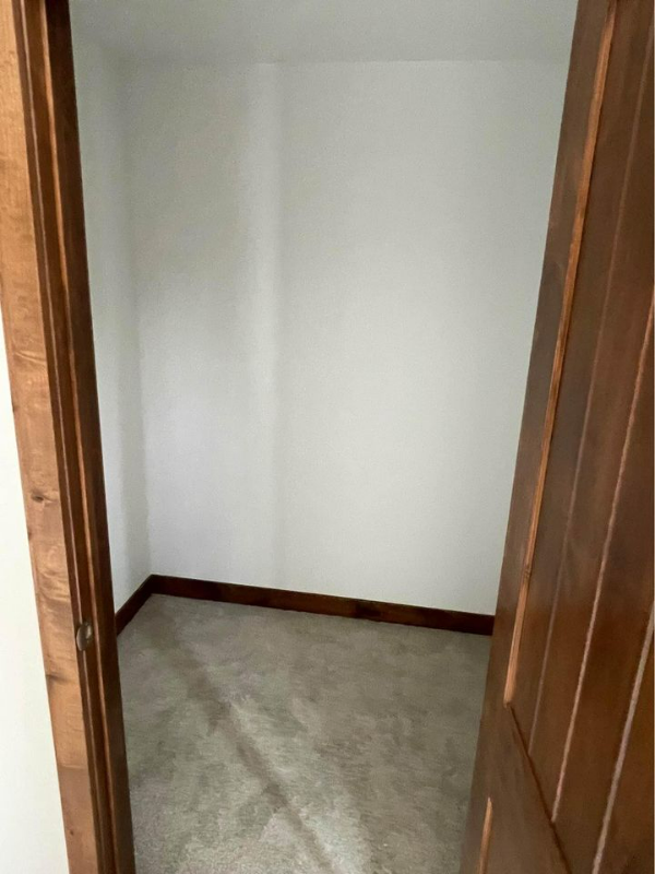 3614 Laurel Ave - Photo 6 of 16