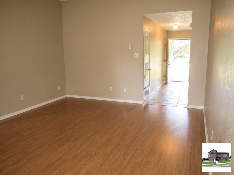 1311 Elke Cir - Photo 3 of 50