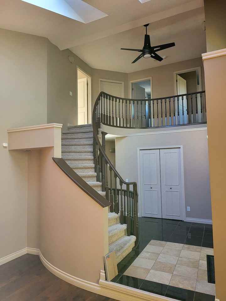 291 East Chestermere Dr - Photo 2 of 16