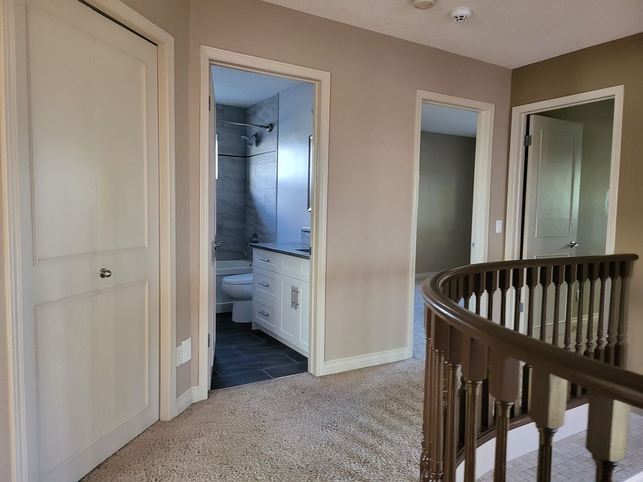 291 East Chestermere Dr - Photo 7 of 16