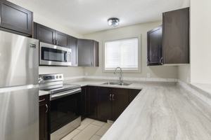 featured image of 128 St Andrews Dr