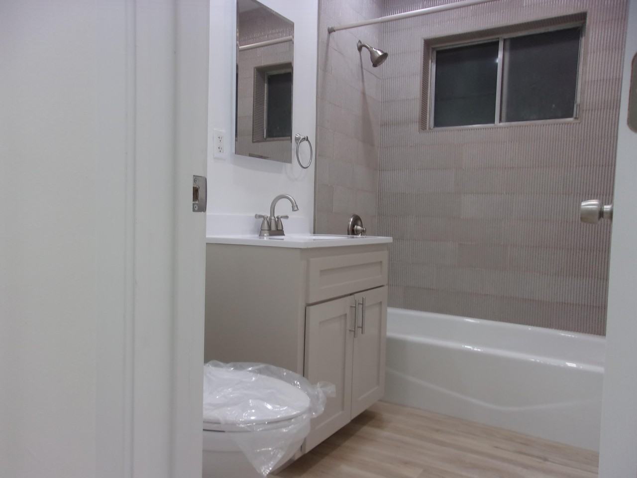 11328 Nebraska Ave #2 - Photo 7 of 12
