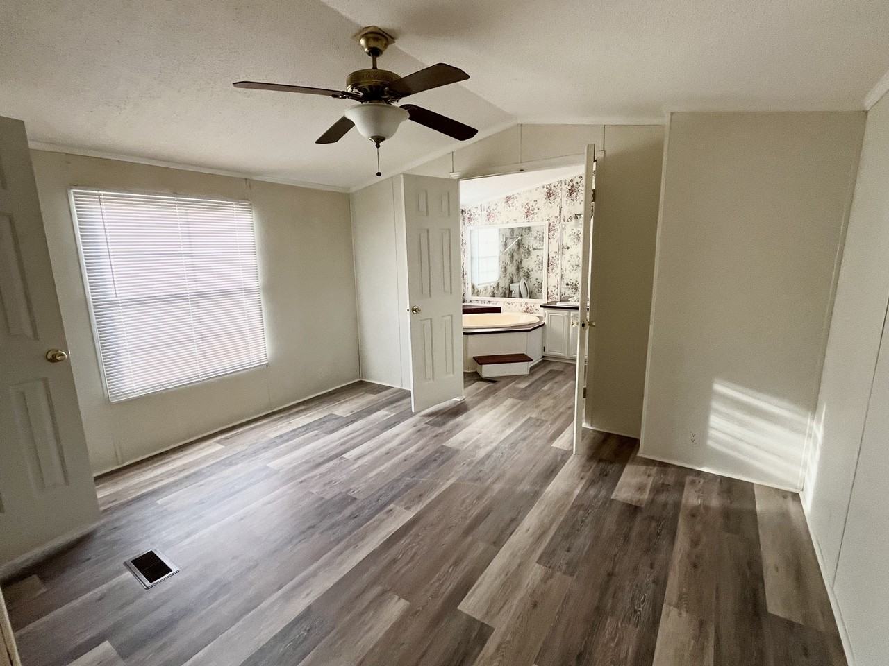 46 Lynn Dr #NA - Photo 4 of 15