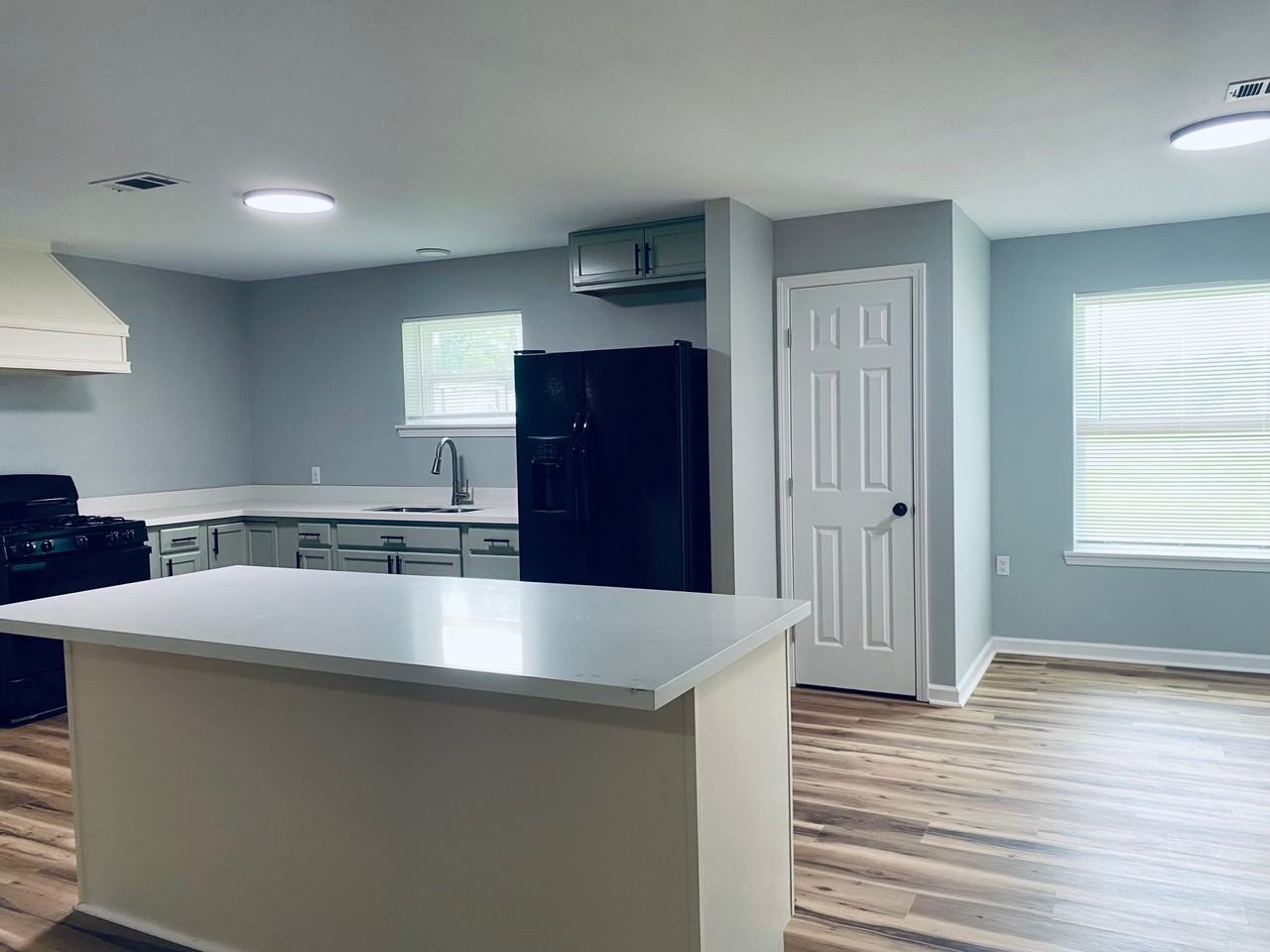 42324 Rebekah St #NA - Photo 5 of 39