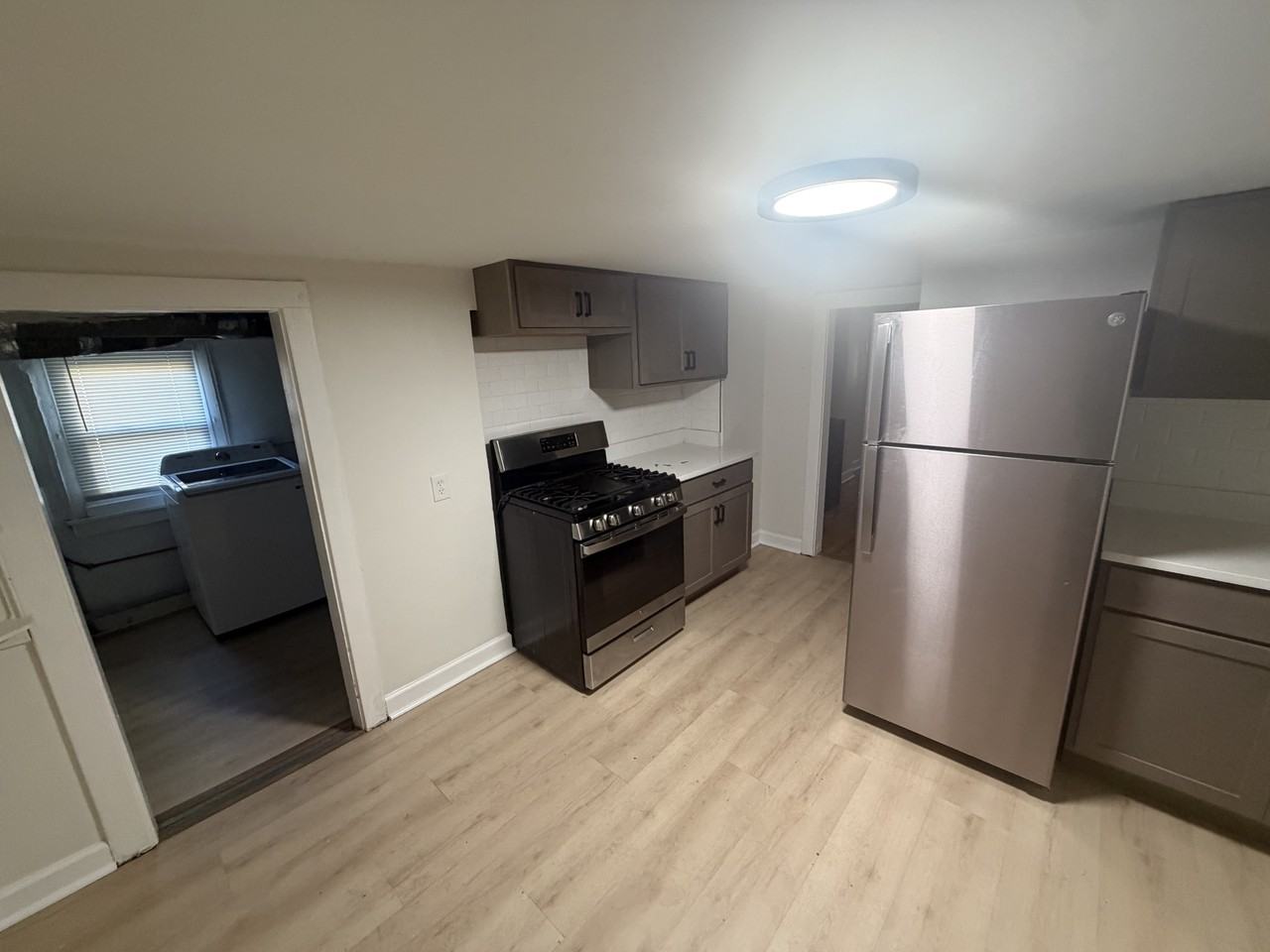 2516 Schrage Ave #1 - Photo 4 of 9