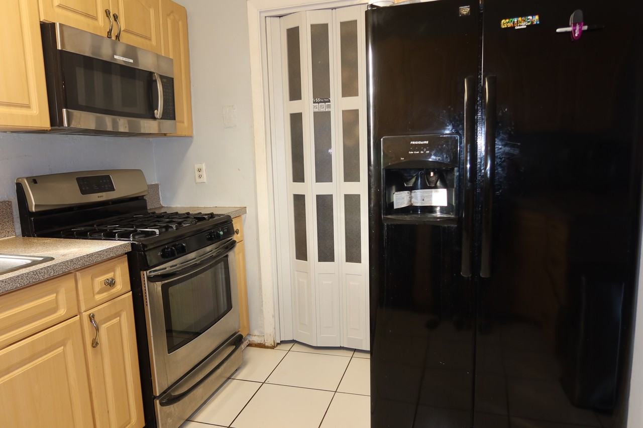 5722 Purdy Ln #NA - Photo 7 of 13