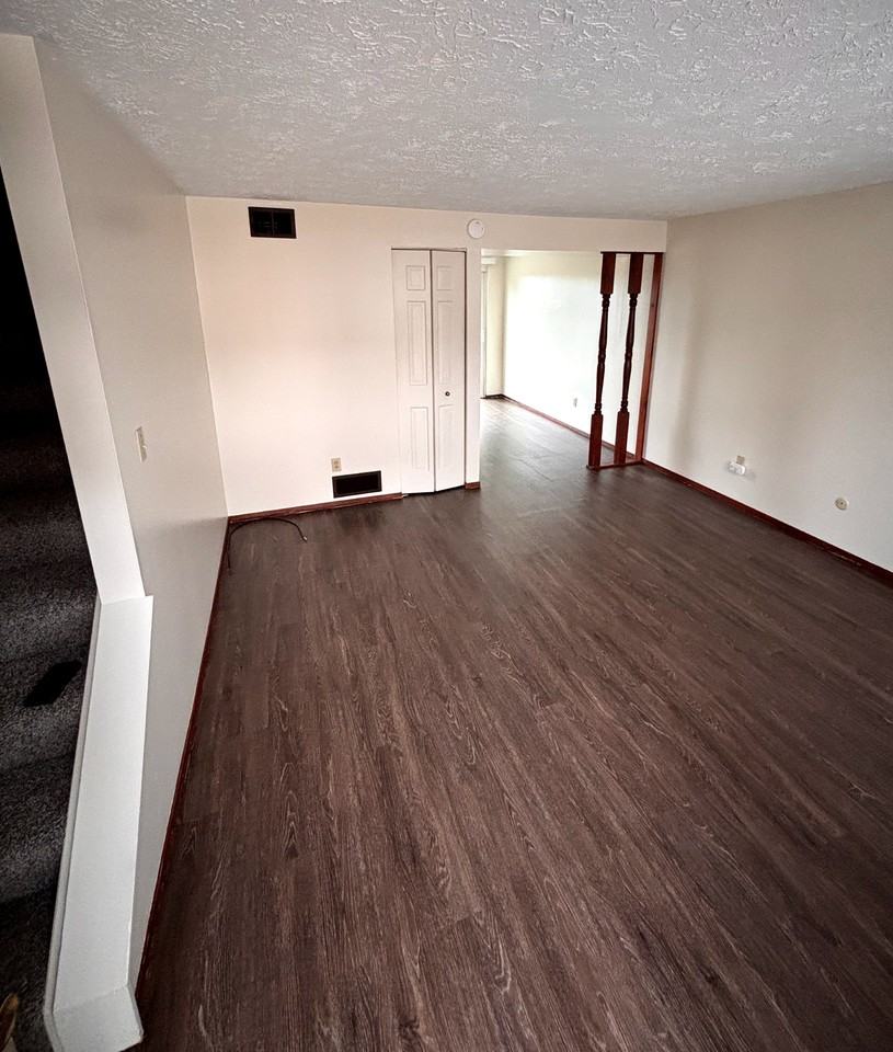 454 E Church St #102 - Photo 2 of 10