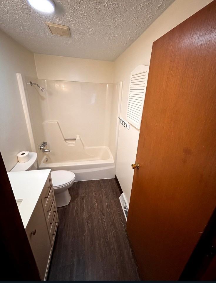 454 E Church St #102 - Photo 6 of 10