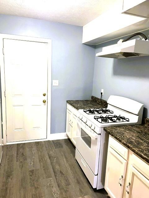 3610 Atlanta Ave #12 - Photo 3 of 6