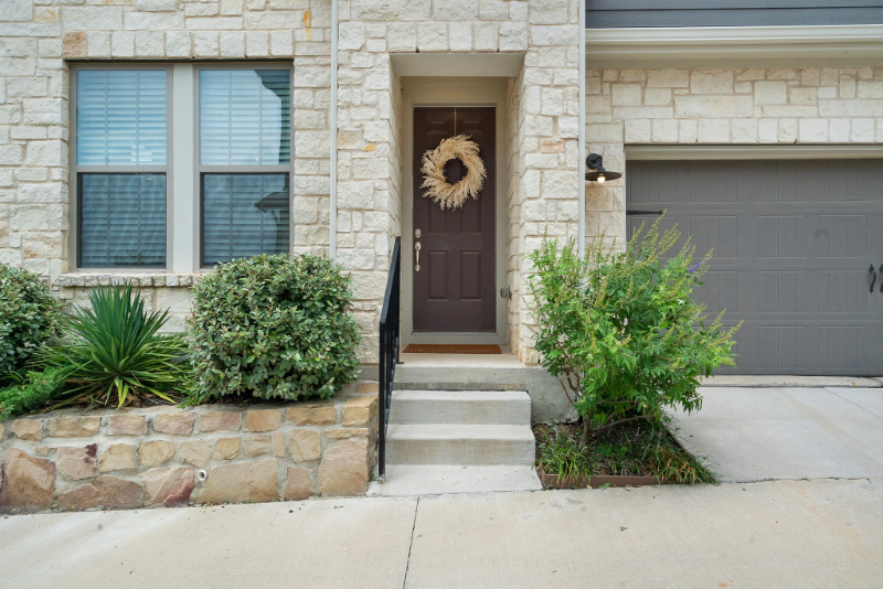 14225 Walsh Ave - Photo 2 of 23