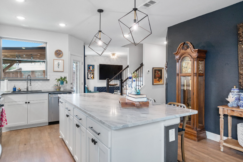 14225 Walsh Ave - Photo 5 of 23