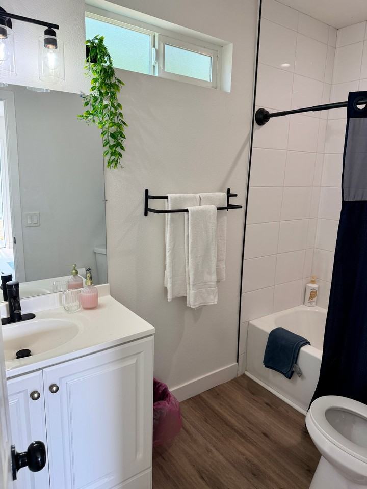 4924 Solola Ave - Photo 6 of 9