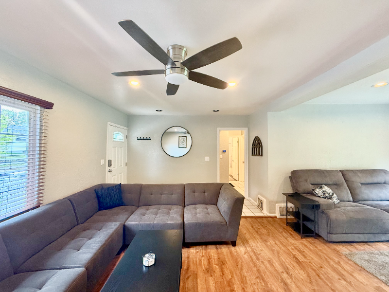 1 Gibbs Cir - Photo 5 of 40