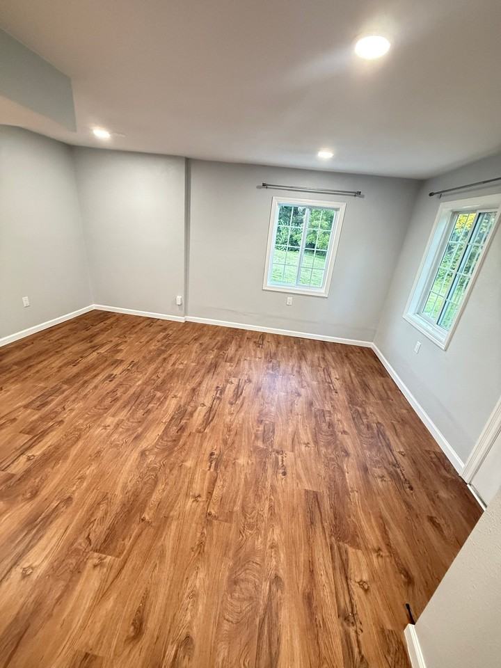 715 Locust St #2 - Photo 2 of 9