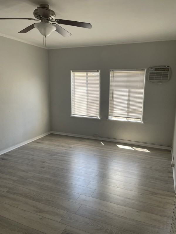628 E Elk Ave #205 - Photo 3 of 14