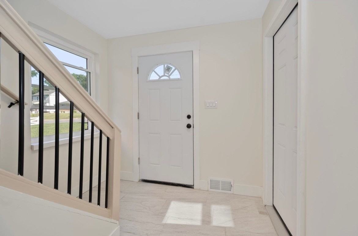 3907 Kirkup Ave #1 - Photo 3 of 14