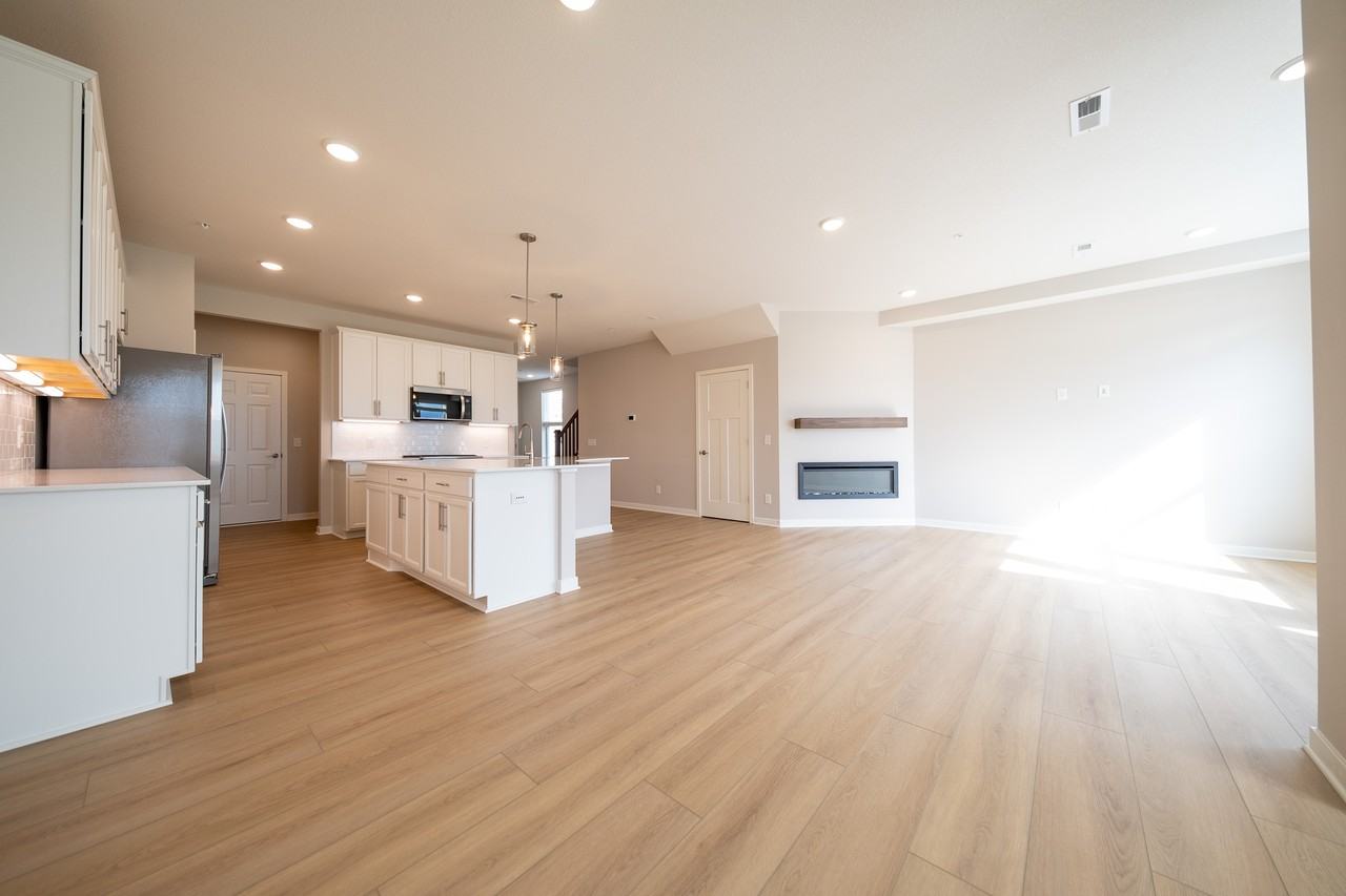 4769 Airlake Dr #1 - Photo 2 of 28