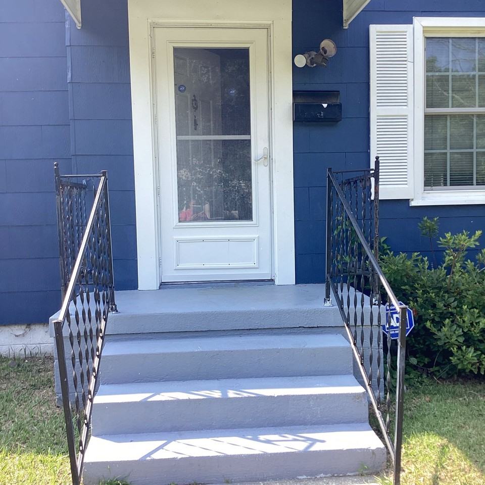 516 Watson Ave #1 - Photo 2 of 17