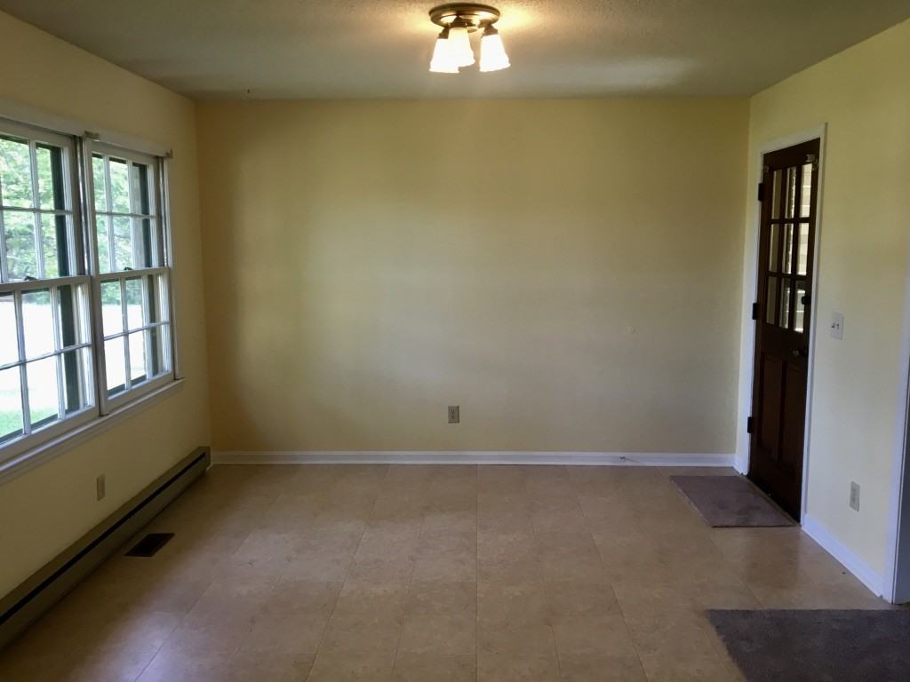 201 S Carrie St #1 - Photo 2 of 11