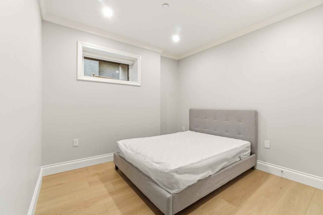 1127 West 32nd Avenue #D273 - Photo 6 of 11