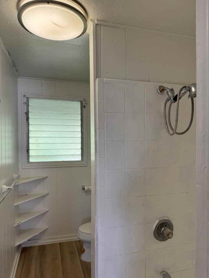 2046 Palolo Ave #A - Photo 5 of 6