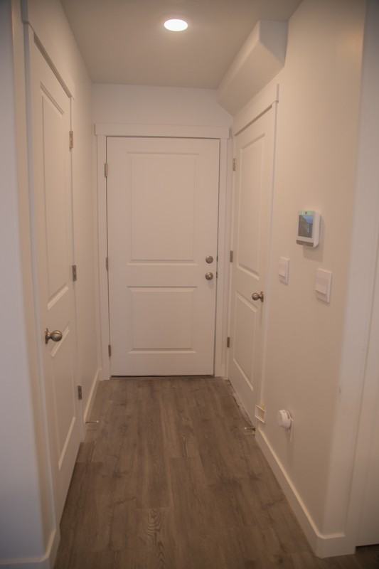 544 N Helmsman Ln - Photo 6 of 11