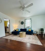 featured image of 824 E 3rd St #824B