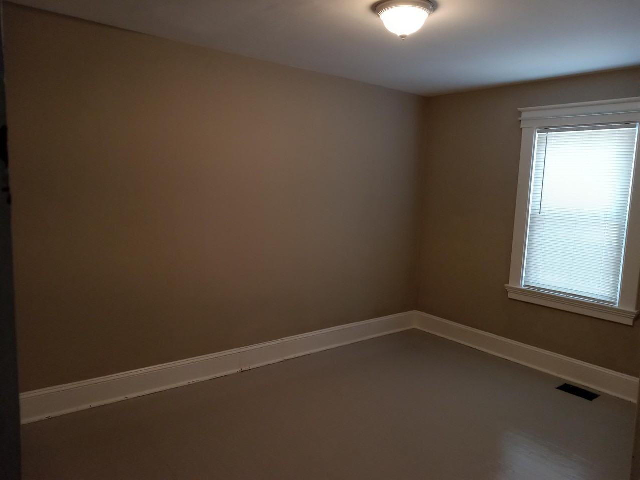 6908 Edgemont Rd #1 - Photo 5 of 18