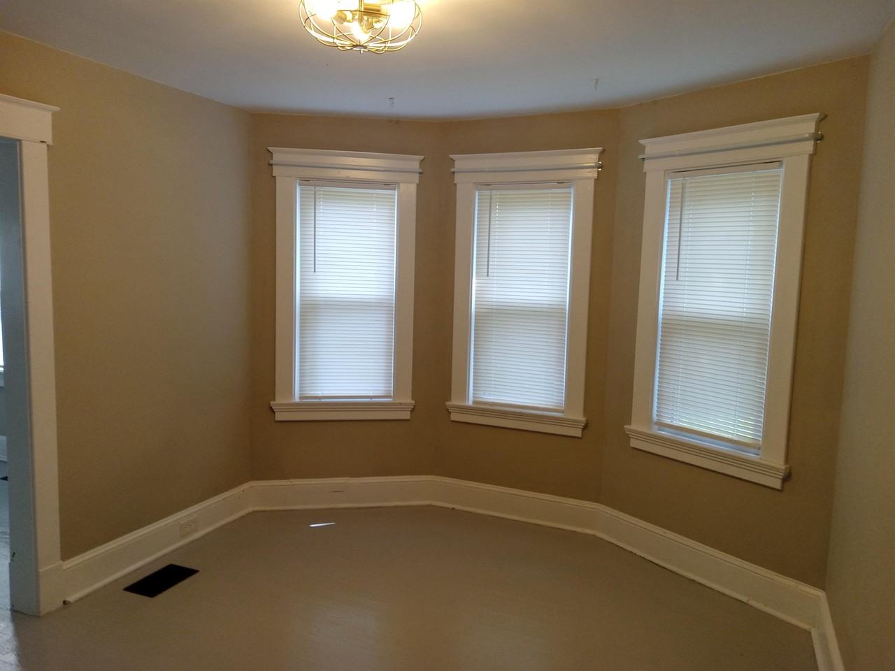 6908 Edgemont Rd #1 - Photo 7 of 18