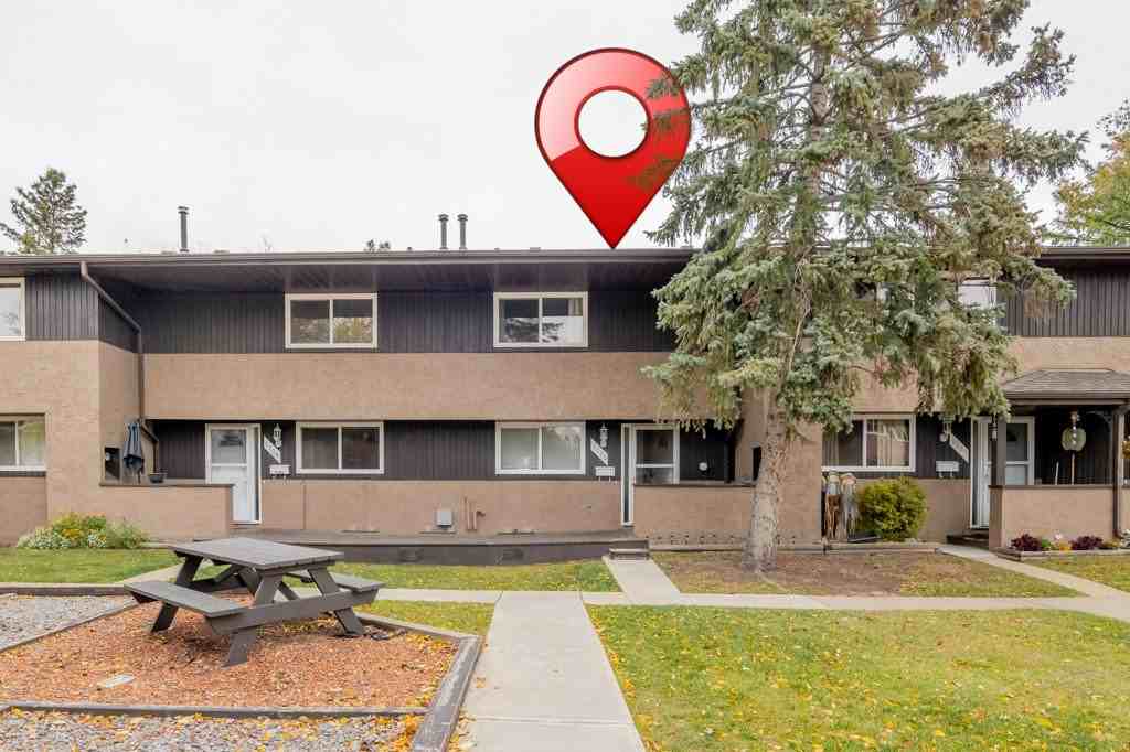 1710 37 Street Northwest - Photo 3 of 39