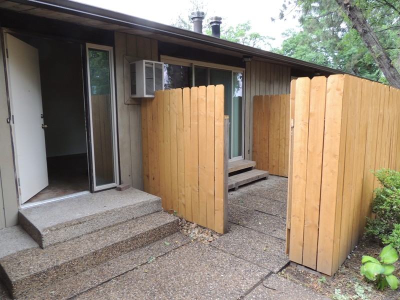 4626 S Russell St #1 - Photo 3 of 10