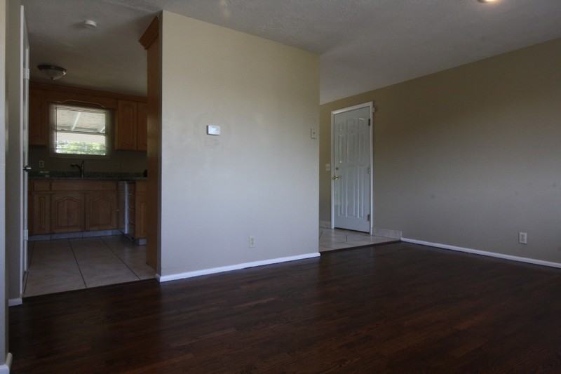 621 Ws - Photo 2 of 11