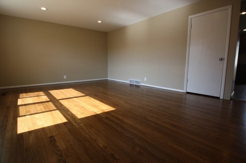 2116 W Kirkham Way - Photo 2 of 10