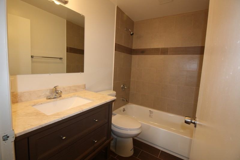 2116 W Kirkham Way - Photo 3 of 10
