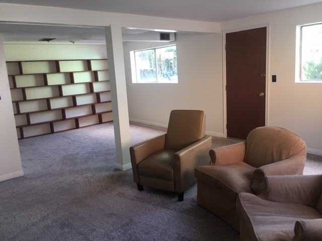 1665 E Phebe Ln #1 - Photo 6 of 9