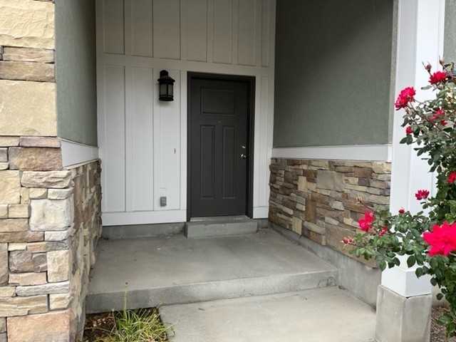 12712 S City Heights Dr - Photo 3 of 14