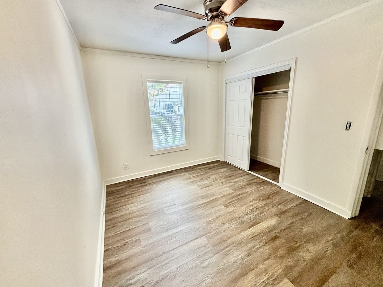 1217 17th Ave N - Photo 7 of 12