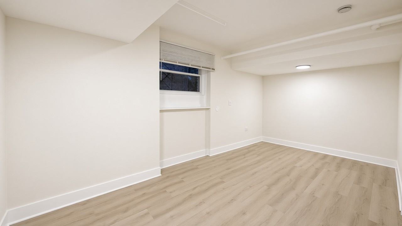 4347 W Irving Park Rd #GE - Photo 7 of 11