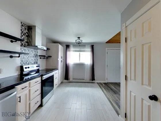 1304 Absaroca Ct - Photo 3 of 20
